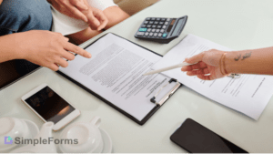 signing-the-lease-agreement